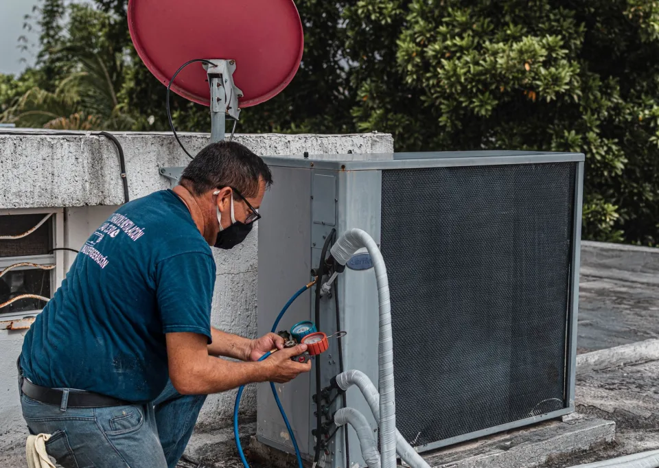 Kiểm tra đường ống gas